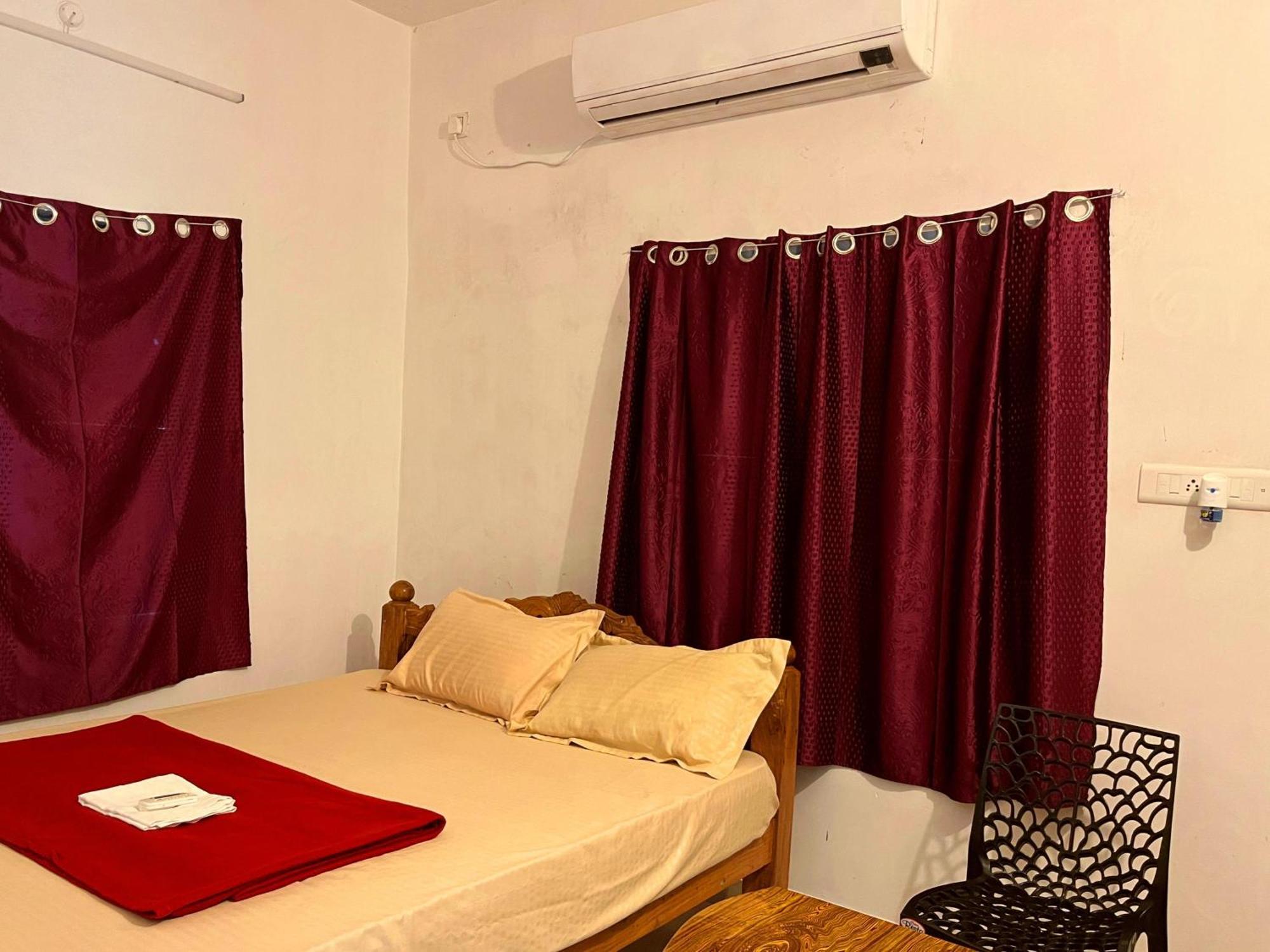 Gt Guest House Virāmpattinam Exterior foto